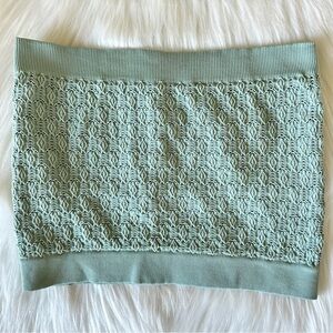 Forever 21 Mint Green Textured Strapless Crop Top with interior bra